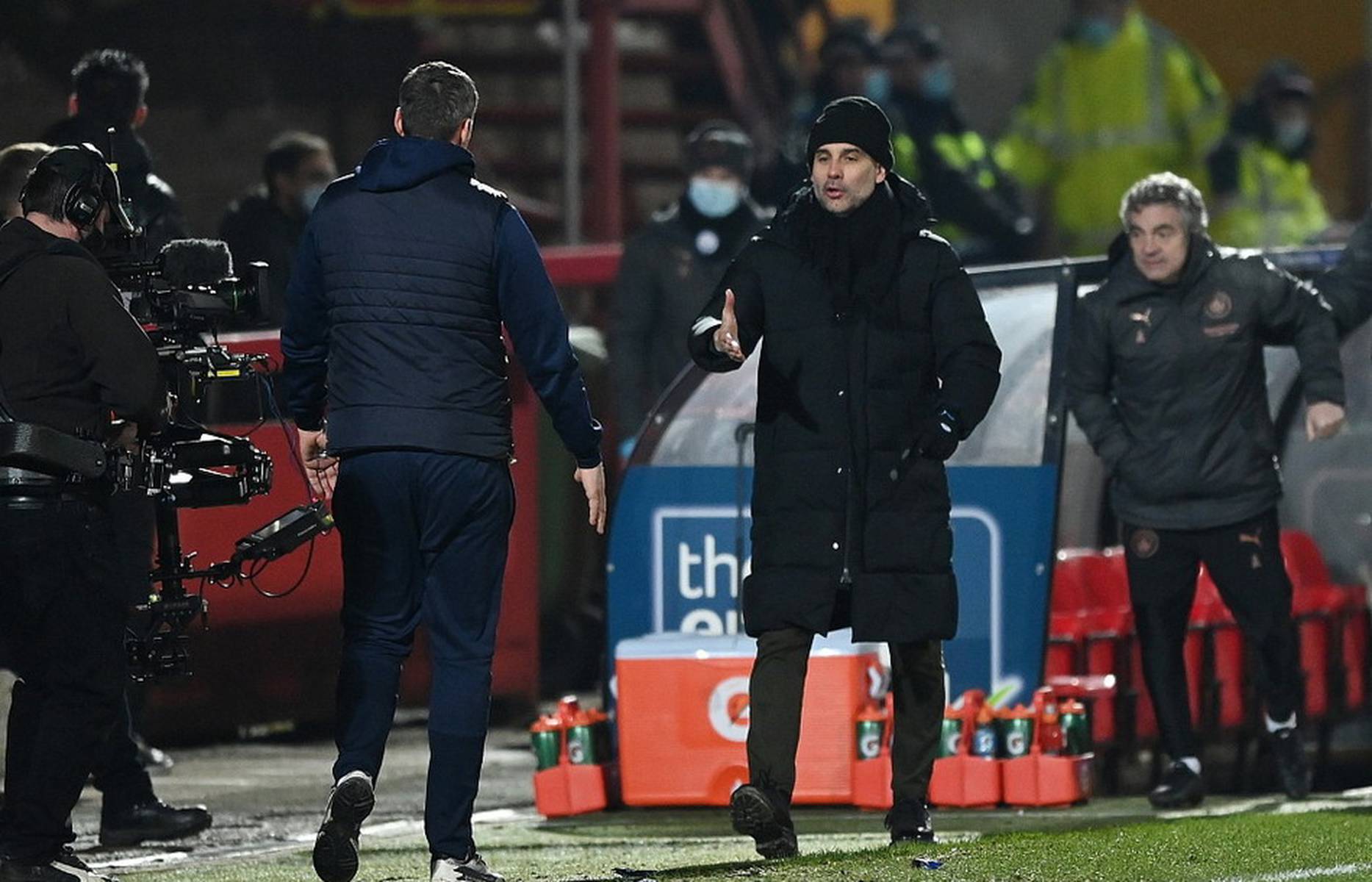 从他身上汲 从他身上汲